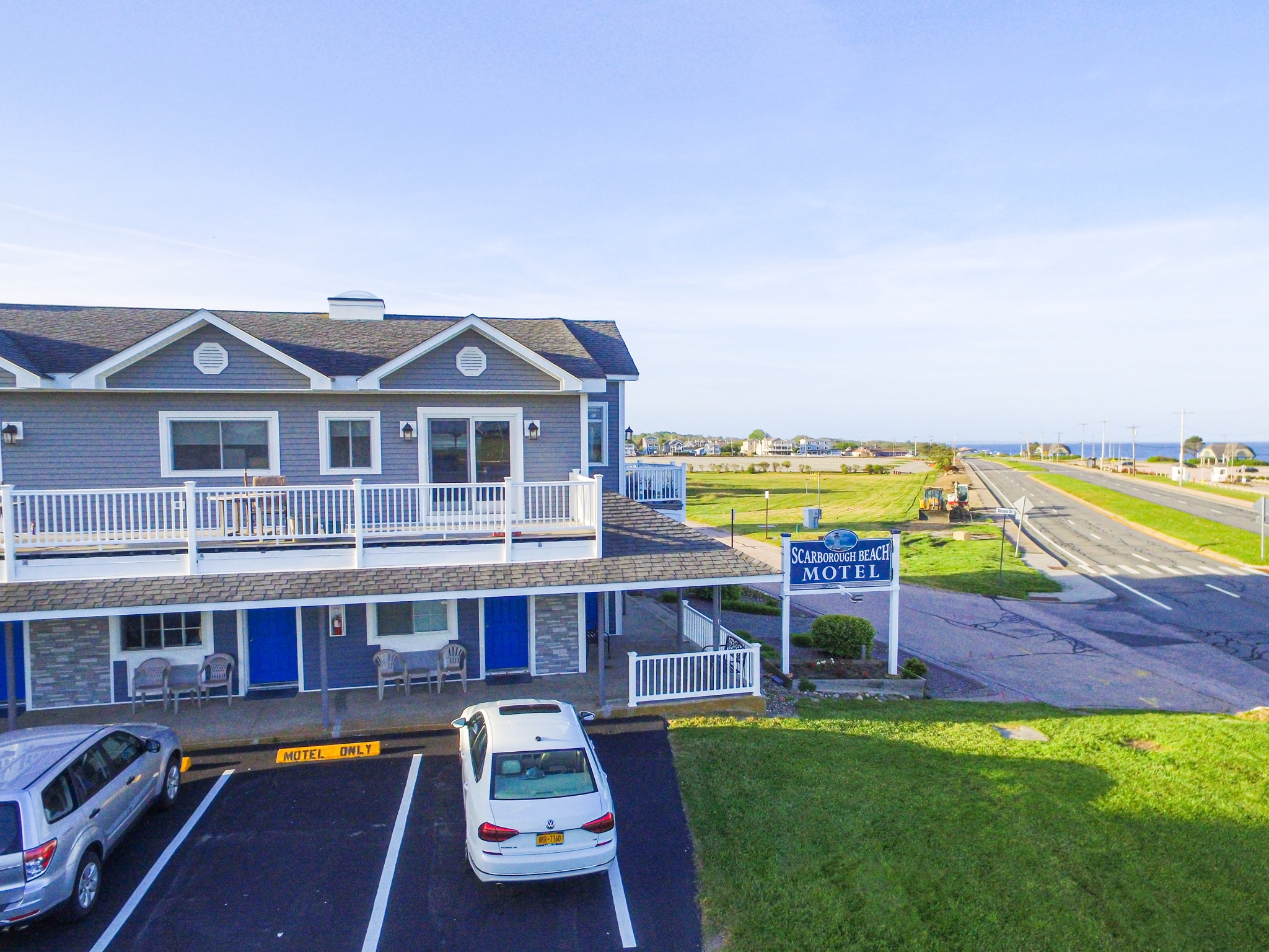 Scarborough Beach Motel In Narragansett | Oceanfront Hotel | Gallery